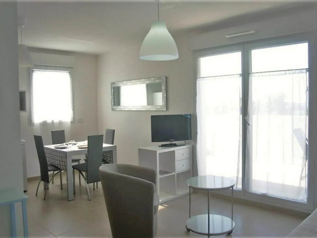 Апартаменты Appartement Moderne Avec Terrasse, Parking Et Clim Au Lavandou - 4 Couchages - Fr-1-251-122 Ле-Лаванду Франция